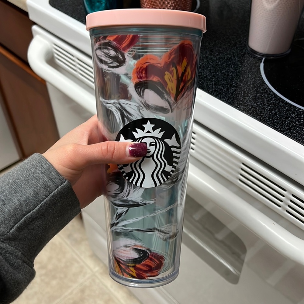Flower Starbucks cup. Missing straw used once!